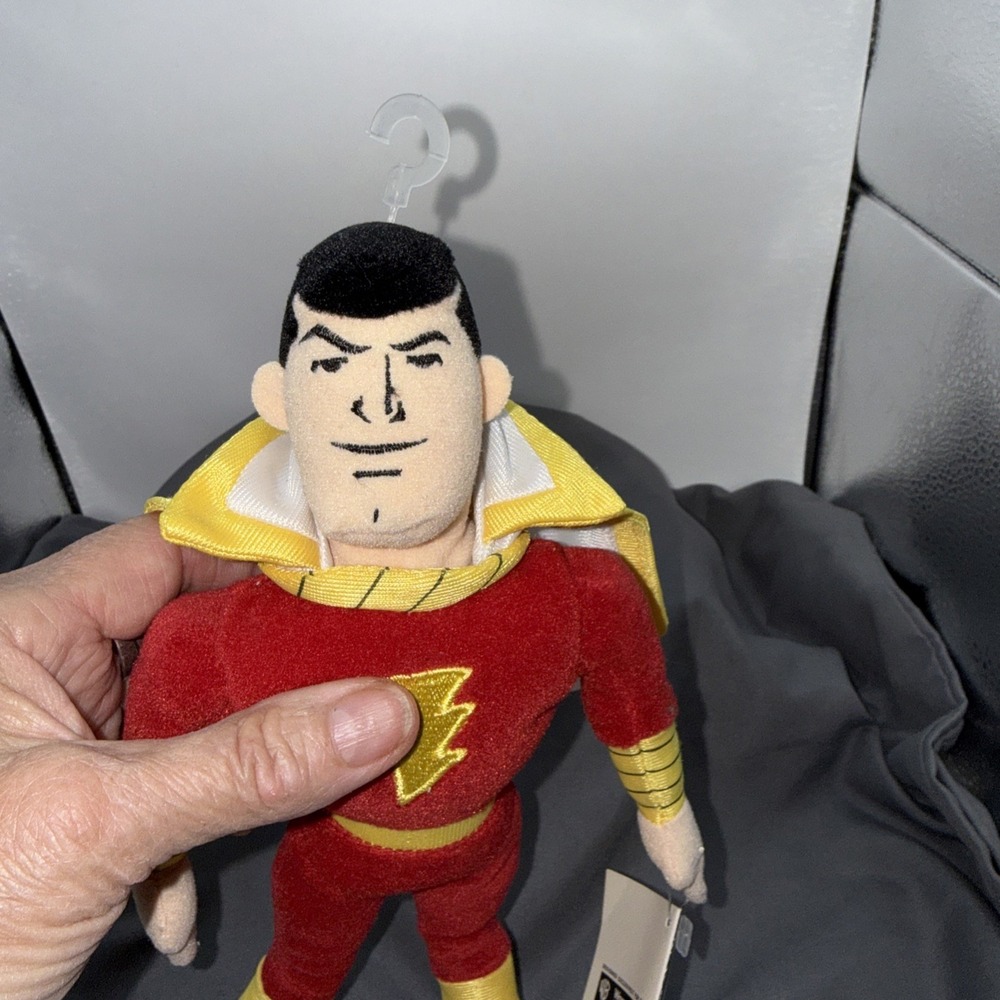 Shazam Bean Bag 10" Plush 2000 Warner Bros. Studio Store / DC Comics New w/tags - Picture 3 of 5